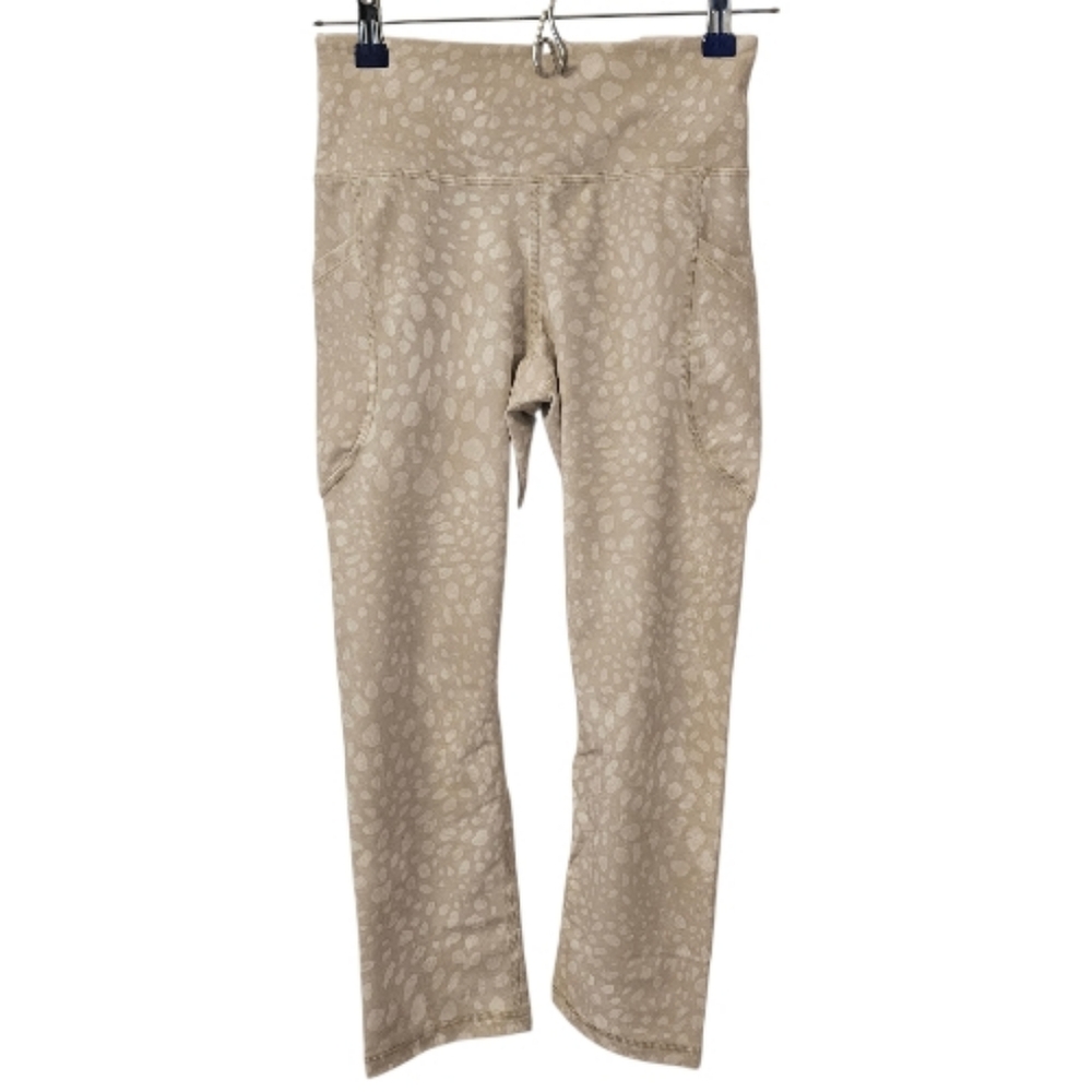 Grey and White Old Navy Women's High-Waist PowerSoft Crop Pocket Leggings